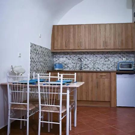 Casa Di Villagio (adults Only) דירה